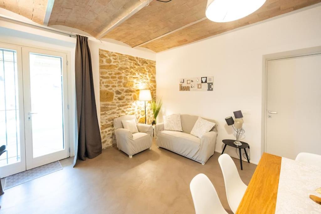 Appartamento Il Poggino Colle Val D'Elsa Kültér fotó